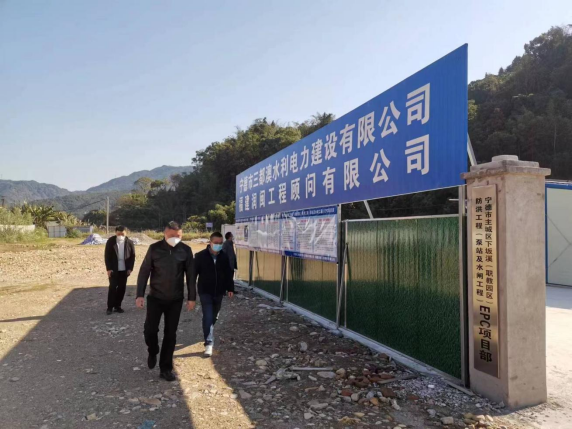 市三都澳新區(qū)公司領(lǐng)導(dǎo)赴下坂溪（職教園區(qū)）防洪工程（泵站及水閘工程）EPC項目開展節(jié)前安全生產(chǎn)檢查暨落實重點項目百日攻堅活動